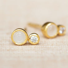 Lade das Bild in den Galerie-Viewer, MUJA JUMA Ohrstecker FIRTHA, in Gold