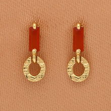 Lade das Bild in den Galerie-Viewer, MUJA JUMA Ohrstecker Aubrita, Red Agate, in Gold