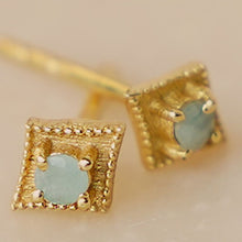 Lade das Bild in den Galerie-Viewer, MUJA JUMA Ohrstecker, Amazonit, in Gold