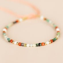 Lade das Bild in den Galerie-Viewer, MUJA JUMA ArmbandRed Jasper & Perl, in Gold