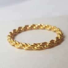 Lade das Bild in den Galerie-Viewer, MUJA JUMA Ring Braided Band, in Gold