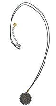 Lade das Bild in den Galerie-Viewer, HULTQUIST Halskette Hämatit, in Gold