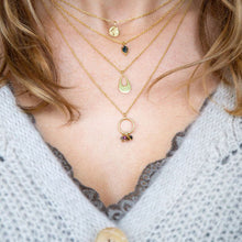 Lade das Bild in den Galerie-Viewer, MUJA JUMA Halskette LITTLE TREASURES , in Gold