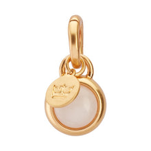 Lade das Bild in den Galerie-Viewer, SENCE Copenhagen Anhänger Charm THE MIX, Jade, in Gold