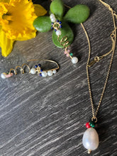 Lade das Bild in den Galerie-Viewer, Pilgrim Ohrringe POESY Multicolor, in Gold