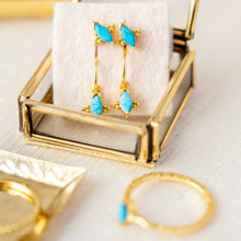 Lade das Bild in den Galerie-Viewer, MUJA JUMA Ring MIRA, Türkis, in Gold
