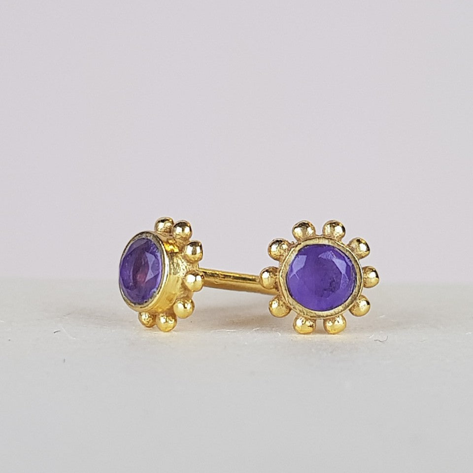 MUJA JUMA Ohrstecker Firefly, Amethyst, in Gold