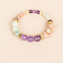 Lade das Bild in den Galerie-Viewer, MUJA JUMA Armband Spread your wings, Amethyst, in Gold
