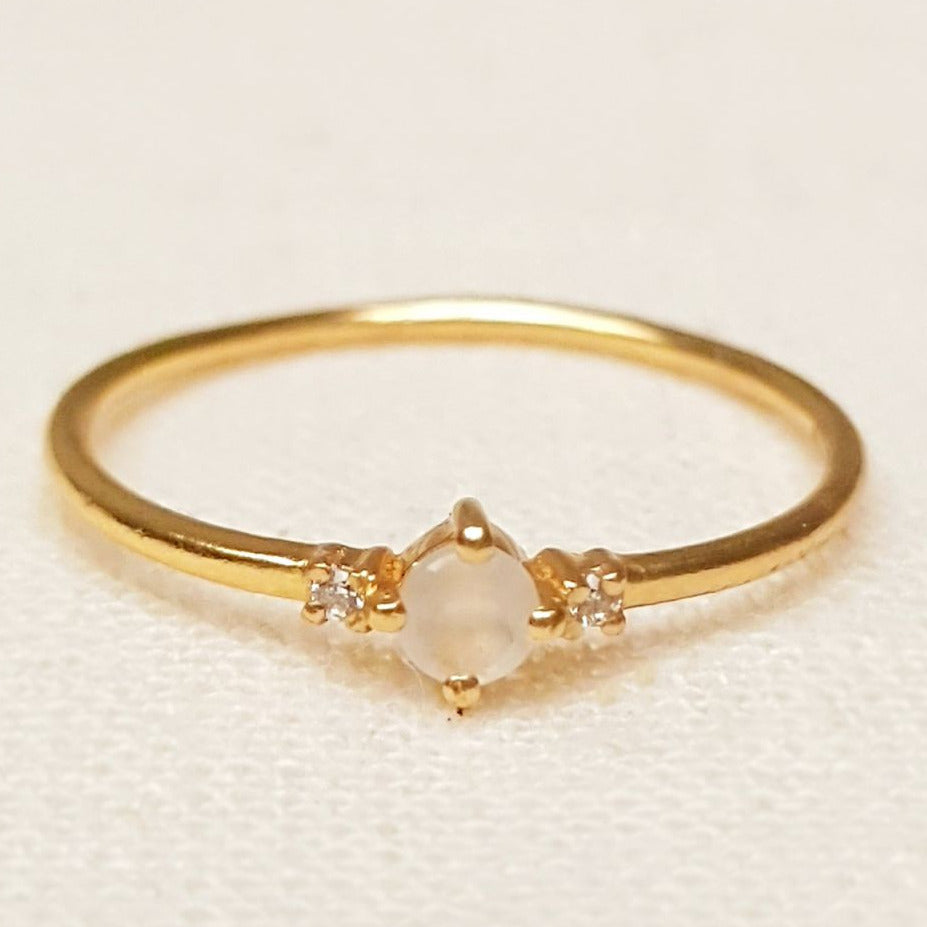 MUJA JUMA Ring MARIN, Mondstein, in Gold