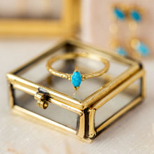 Lade das Bild in den Galerie-Viewer, MUJA JUMA Ring MIRA, Türkis, in Gold
