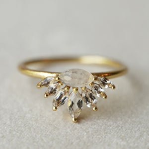 MUJA JUMA Ring LUCIA, 8 Stone, Weiß, Topas, in Gold