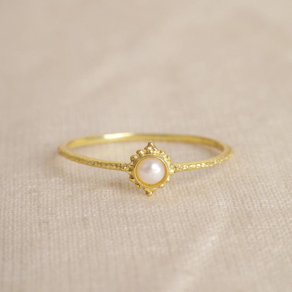 MUJA JUMA Ring  Guarani, Perle, in Gold