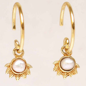 MUJA JUMA Ohrringe FANTESY, in Gold