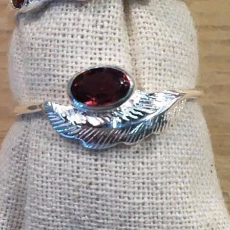 MUJA JUMA Ring, FEATHER, in Silber, Gr. 56-57