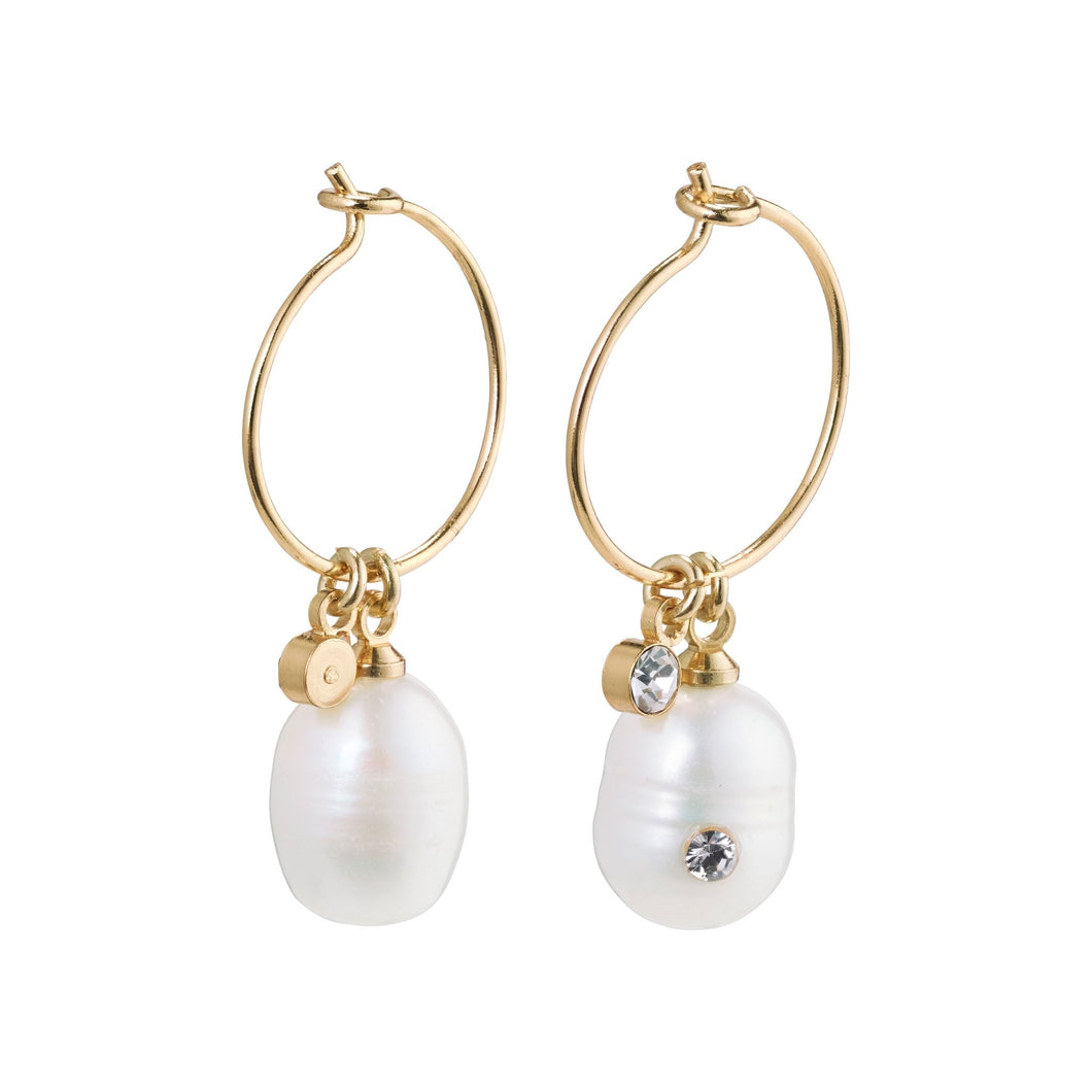 PILGRIM Ohrringe LOVE Freshpearl, in Gold